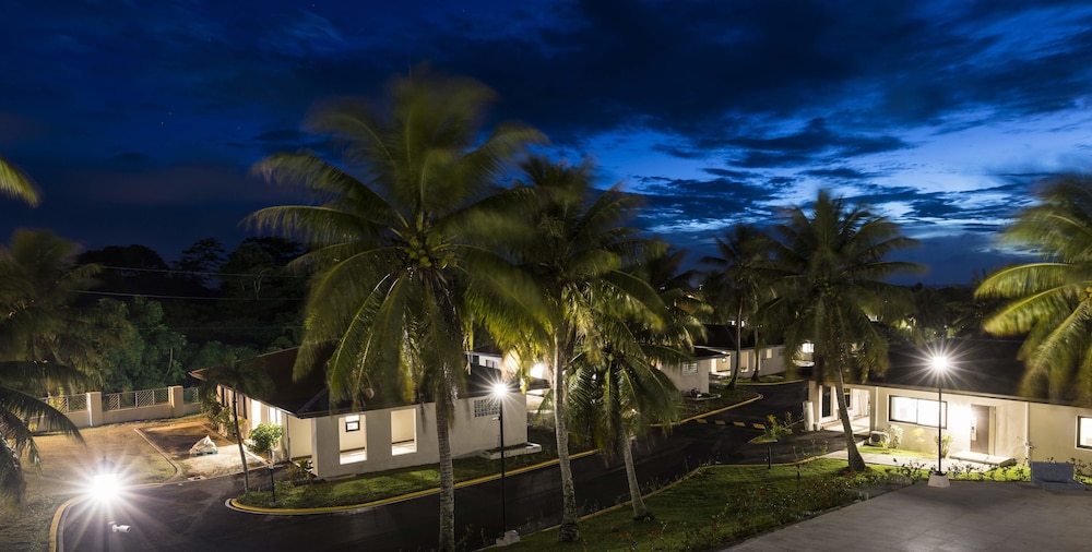 pacific palm resort