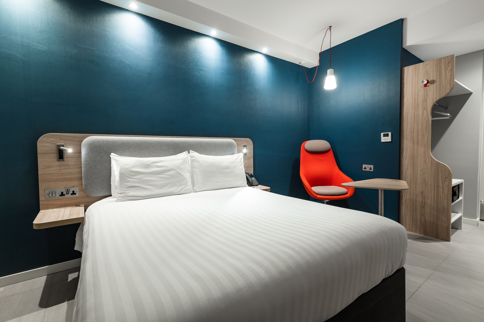 holiday inn express malta an ihg hotel