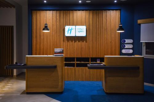 holiday inn express malta an ihg hotel