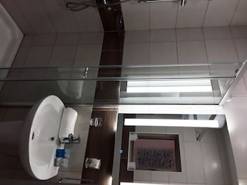 the buccaneers boutique guest house