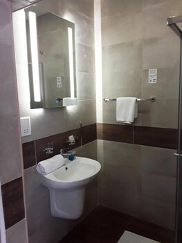 the buccaneers boutique guest house