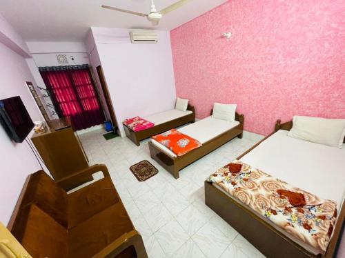 hotel green land