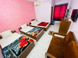 hotel green land