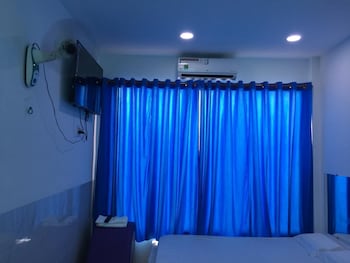 mai tuan chanh mon a hotel