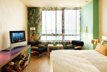 symphony style hotel kuwait