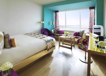 symphony style hotel kuwait