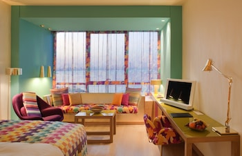 symphony style hotel kuwait