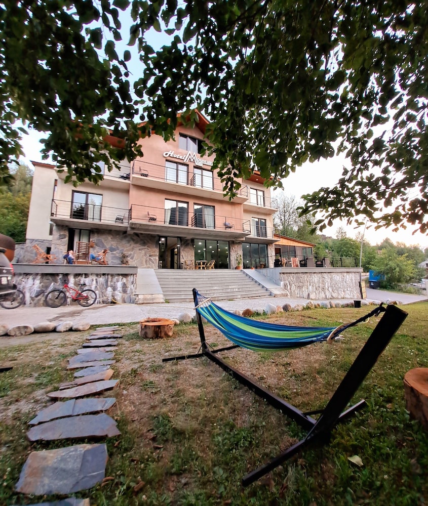 hotel mountain mestia