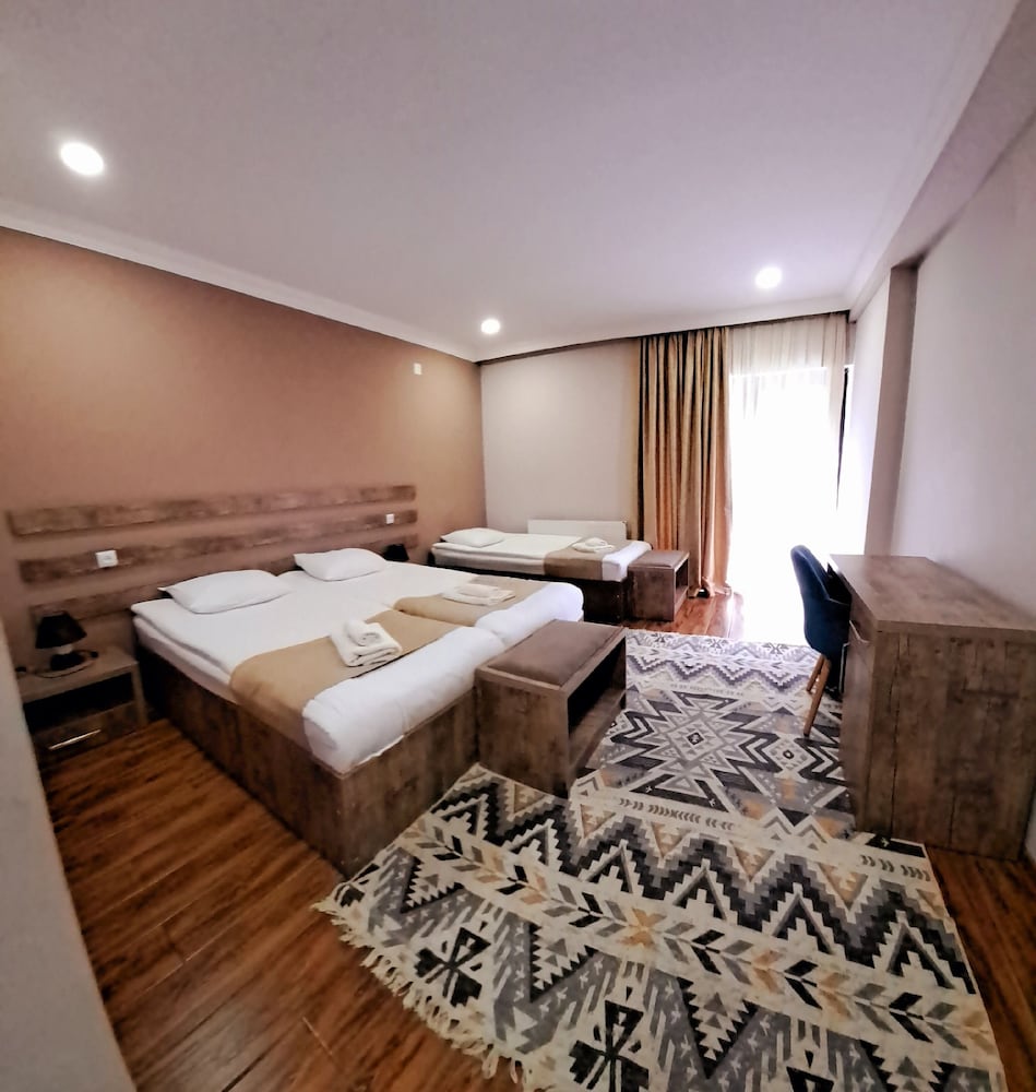 hotel mountain mestia