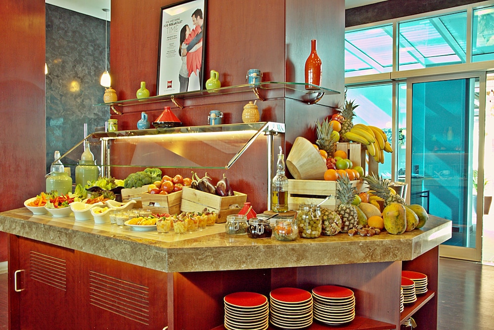 ibis kuwait salmiya