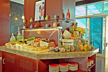 ibis kuwait salmiya
