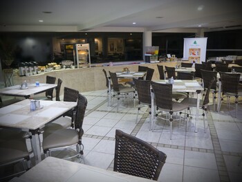 cedro hotel