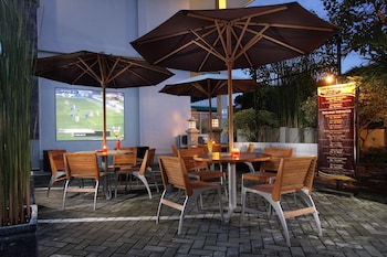 Cakra Kusuma Hotel,Magelang>>Depok,3 star