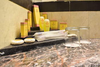 Abadi Hotel Malioboro Jogja,Sewon>>Gedongtengen,4 star
