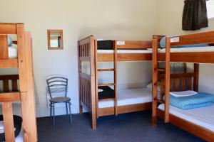 lakes edge lodge