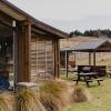 lakes edge lodge