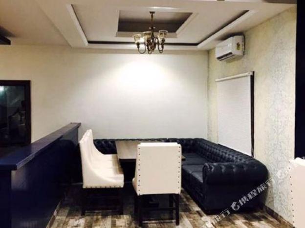 hotel sanskriti palace