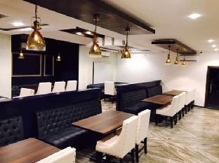 Hotel Sanskriti Palace,,3 star