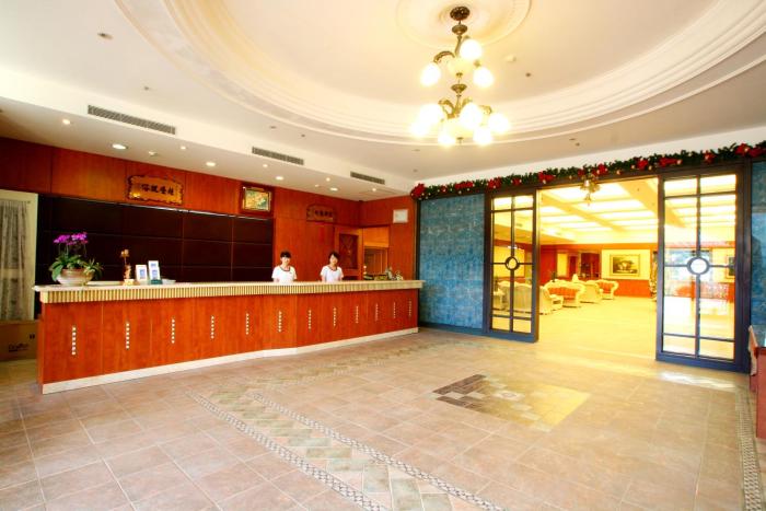 life leisure resort