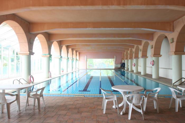 life leisure resort