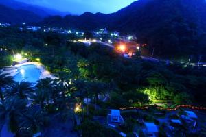 life leisure resort