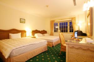 life leisure resort