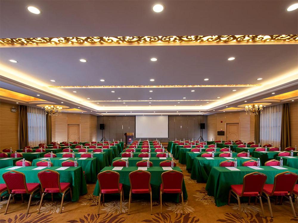 vienna hotel meizhou jiangnan