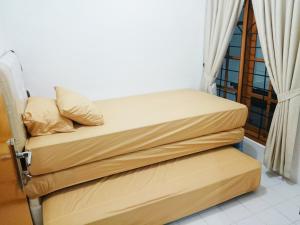 hostel bogor