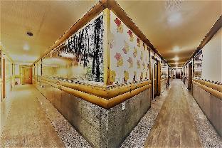 pine motel
