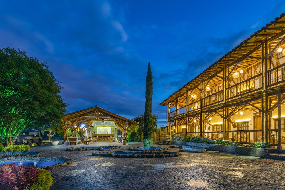 casa san carlos lodge