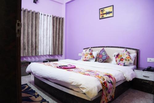 hotel mahishmati palace