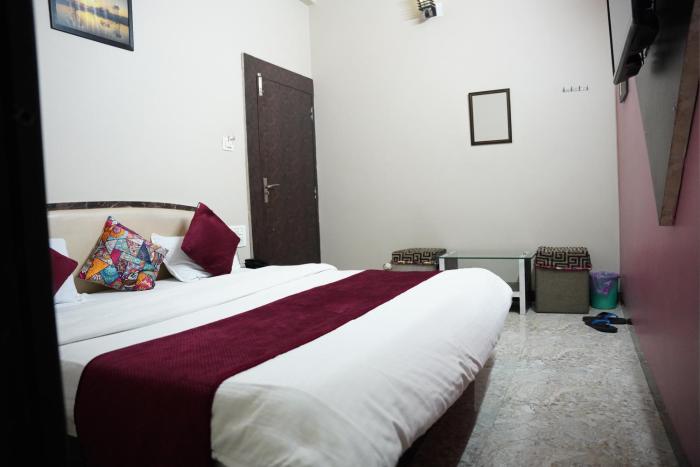 hotel mahishmati palace