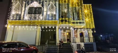 hotel mahishmati palace