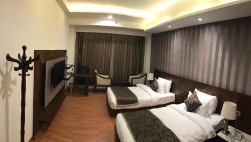 hotel imperia suites