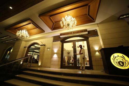 hotel imperia suites