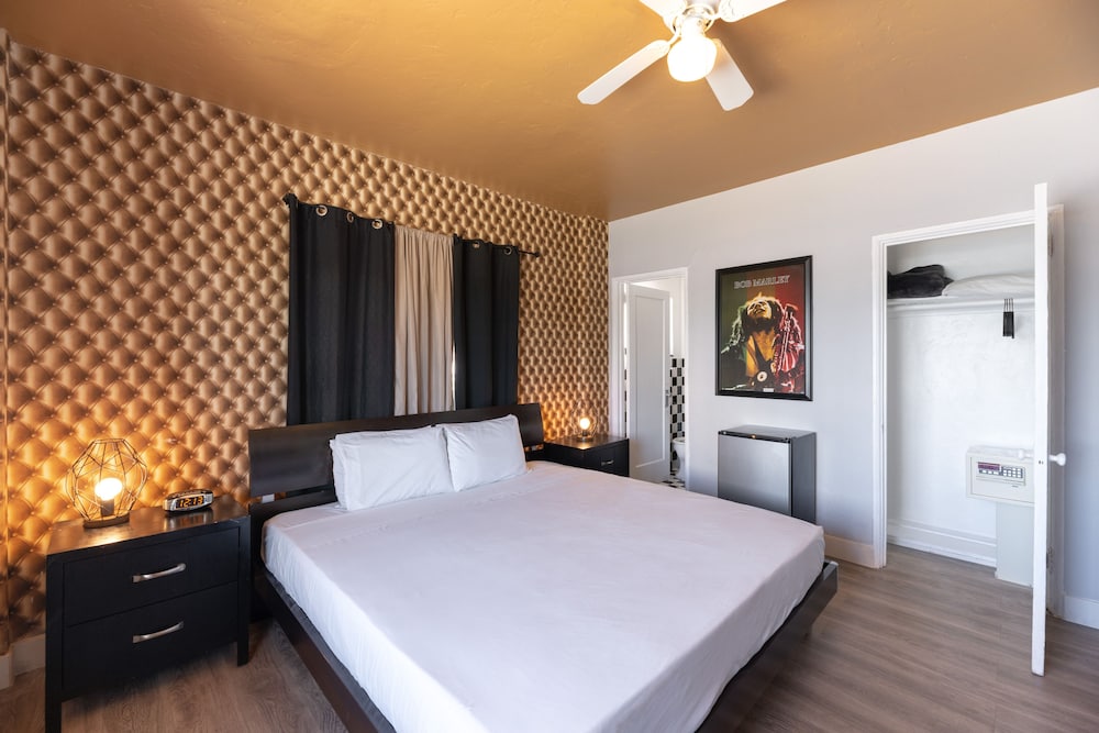 notebook miami beach