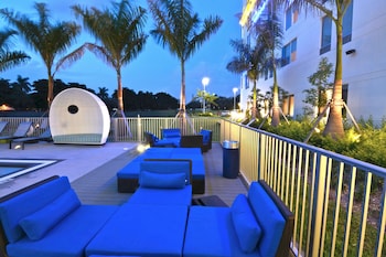 aloft miami doral