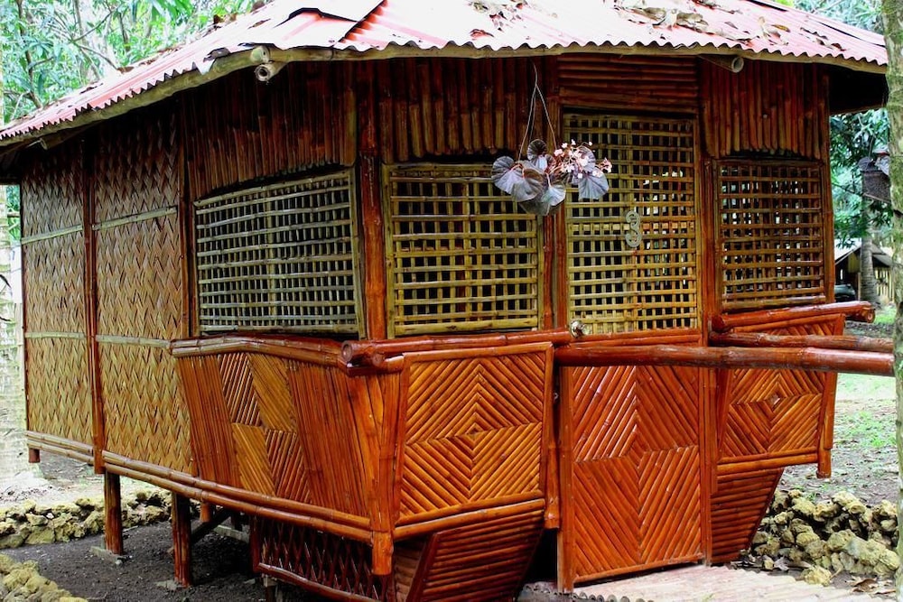 al hamra jungle resort adults only