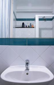 ostellin genova hostel