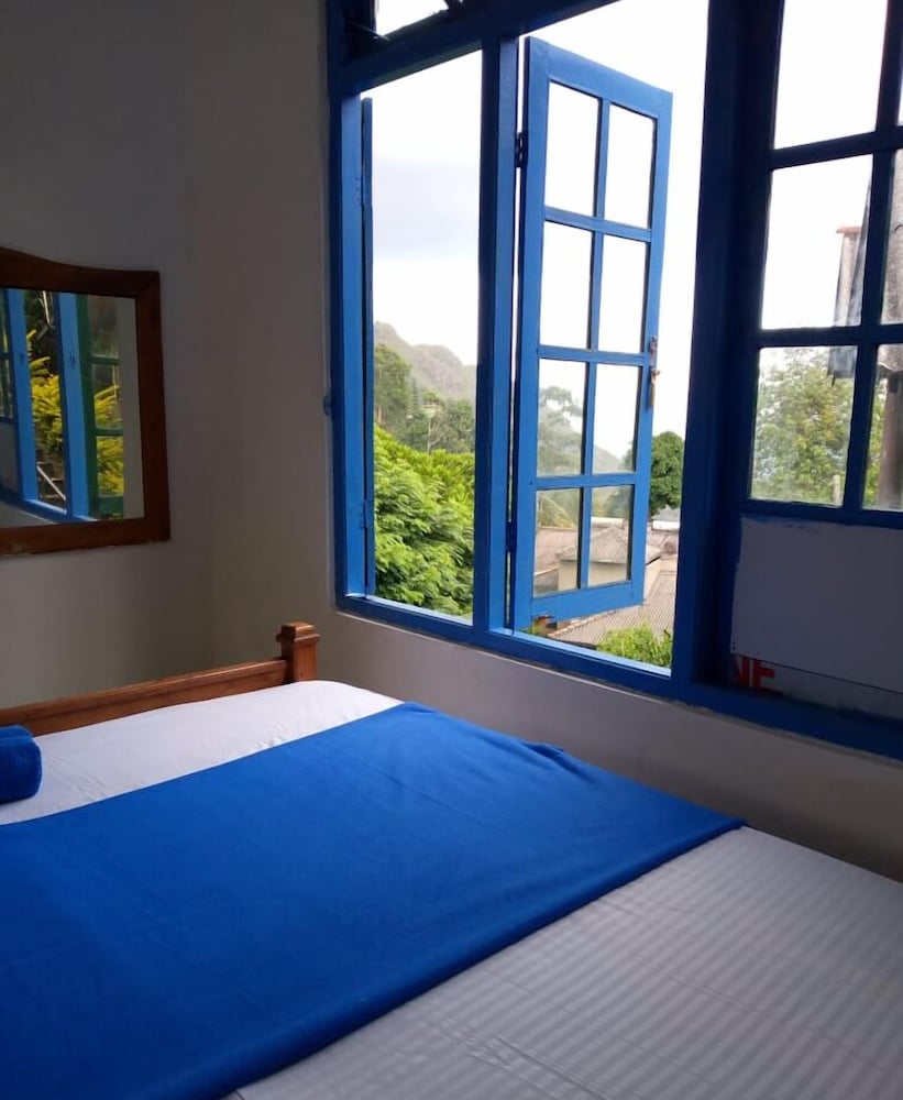 nature mount pavilion ella