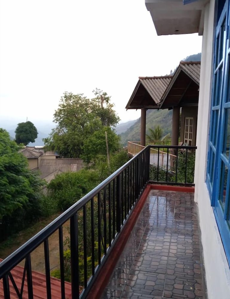 nature mount pavilion ella