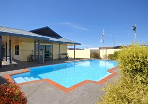 discovery motor lodge