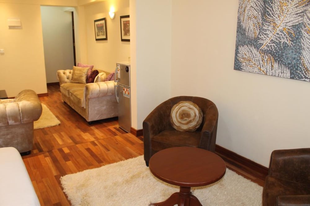 cranes suites hotel