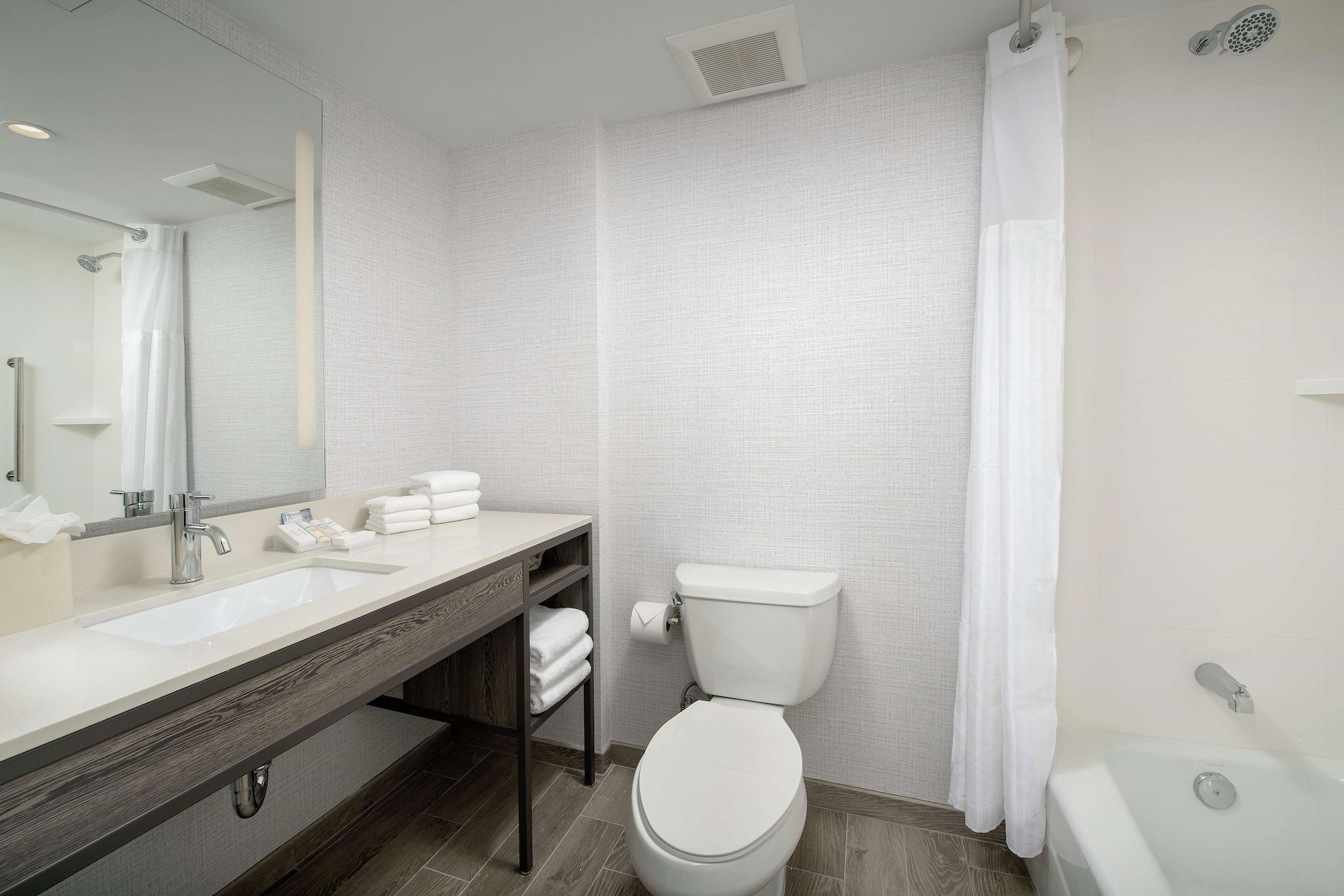 hilton garden inn miami brickell south