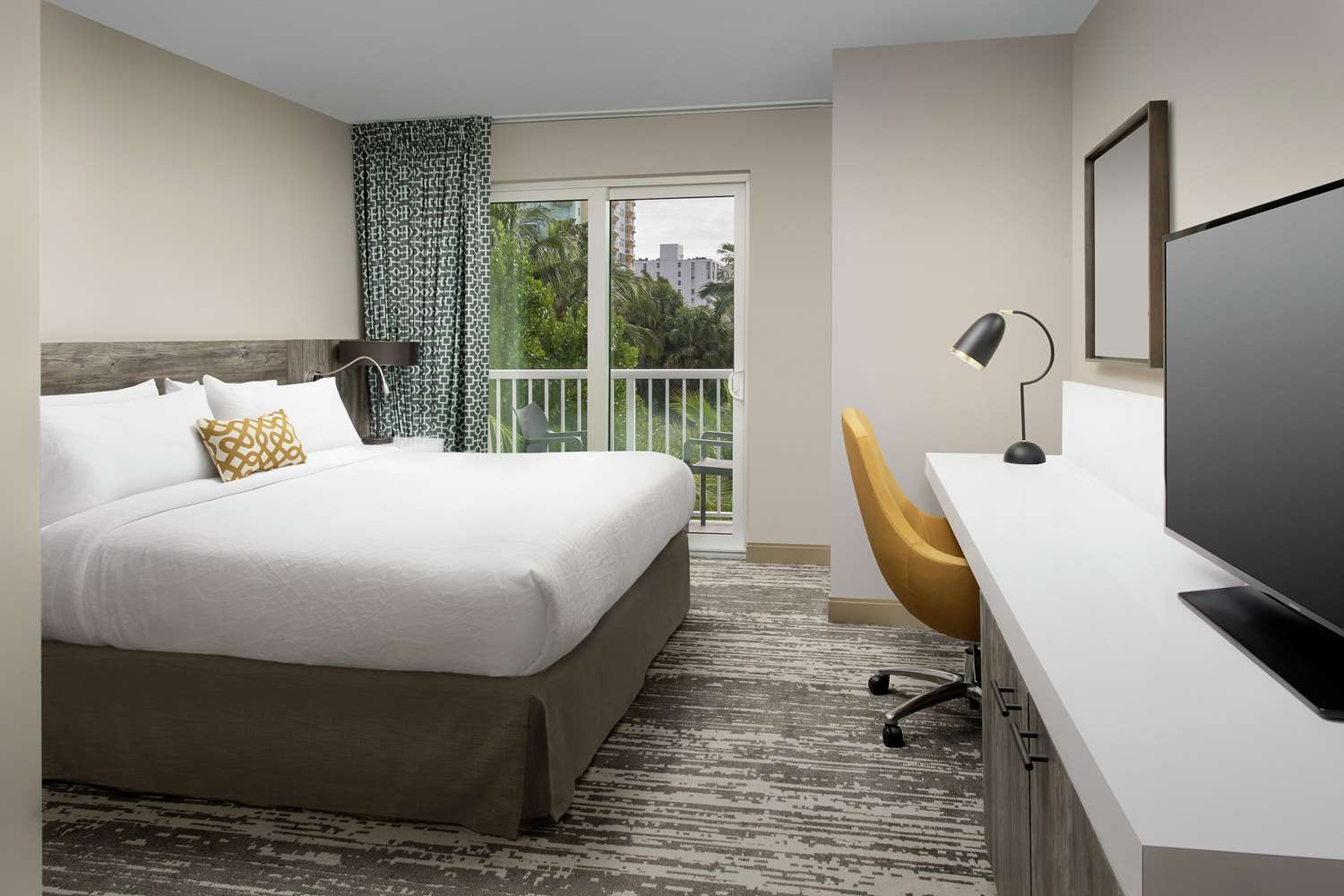 hilton garden inn miami brickell south