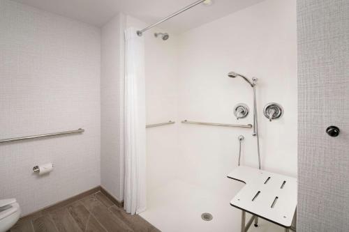 hilton garden inn miami brickell south