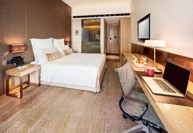 nina hotel kowloon east