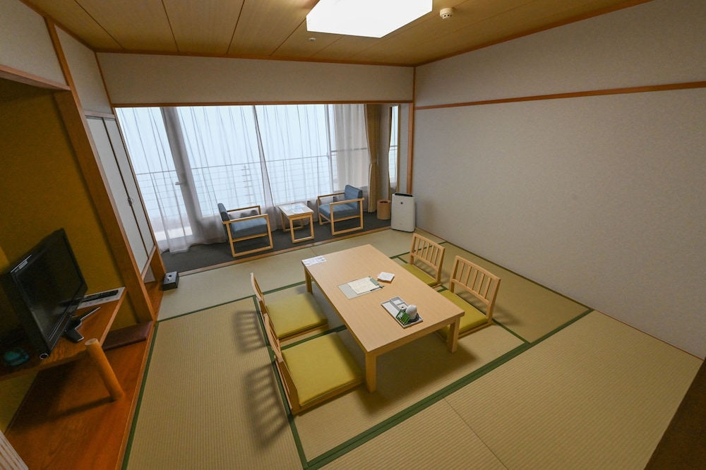 kamenoi hotel ako