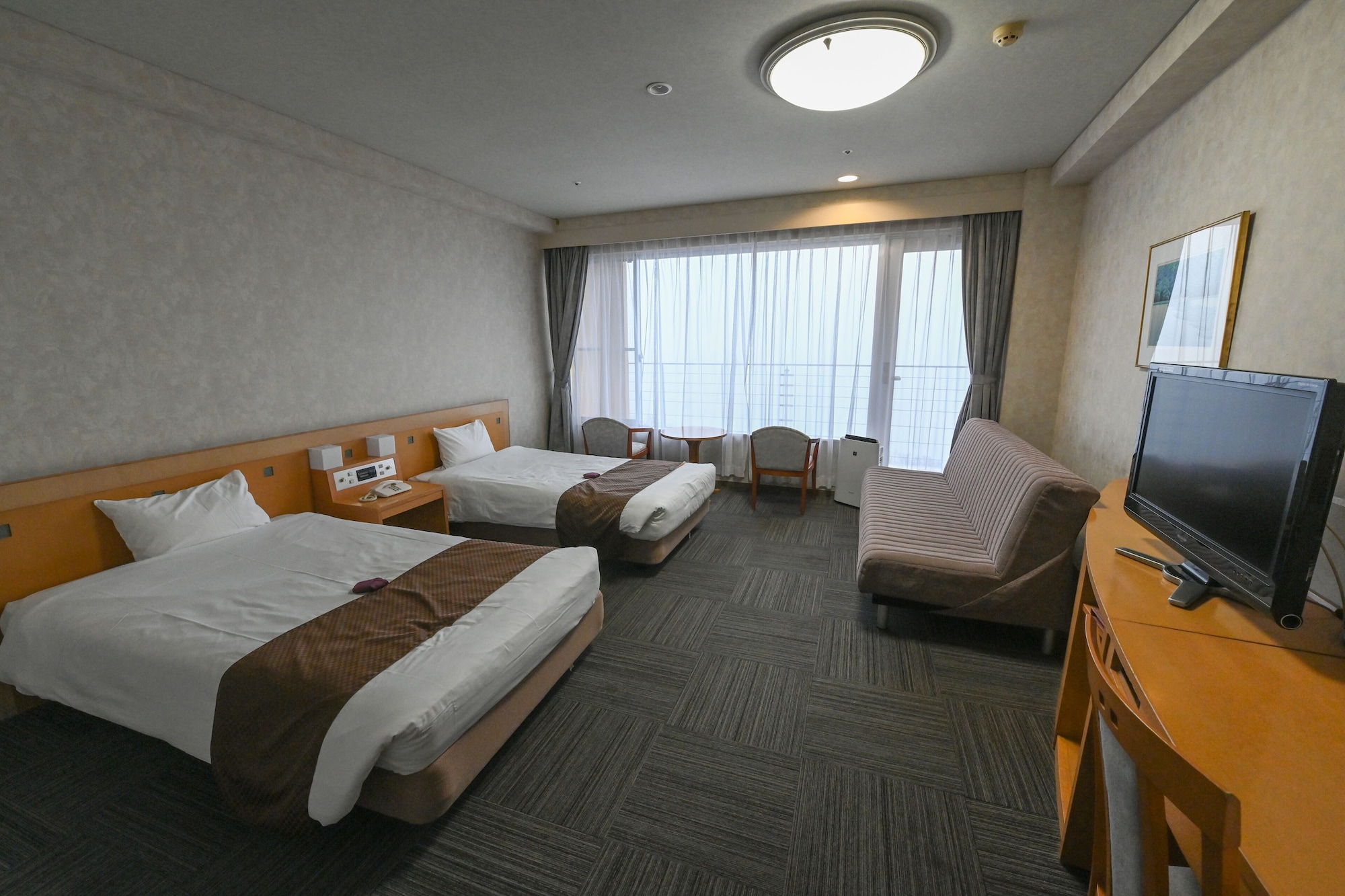 kamenoi hotel ako
