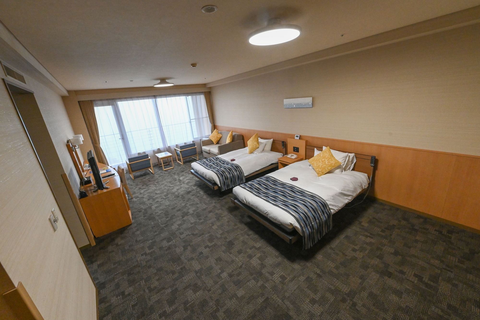 kamenoi hotel ako